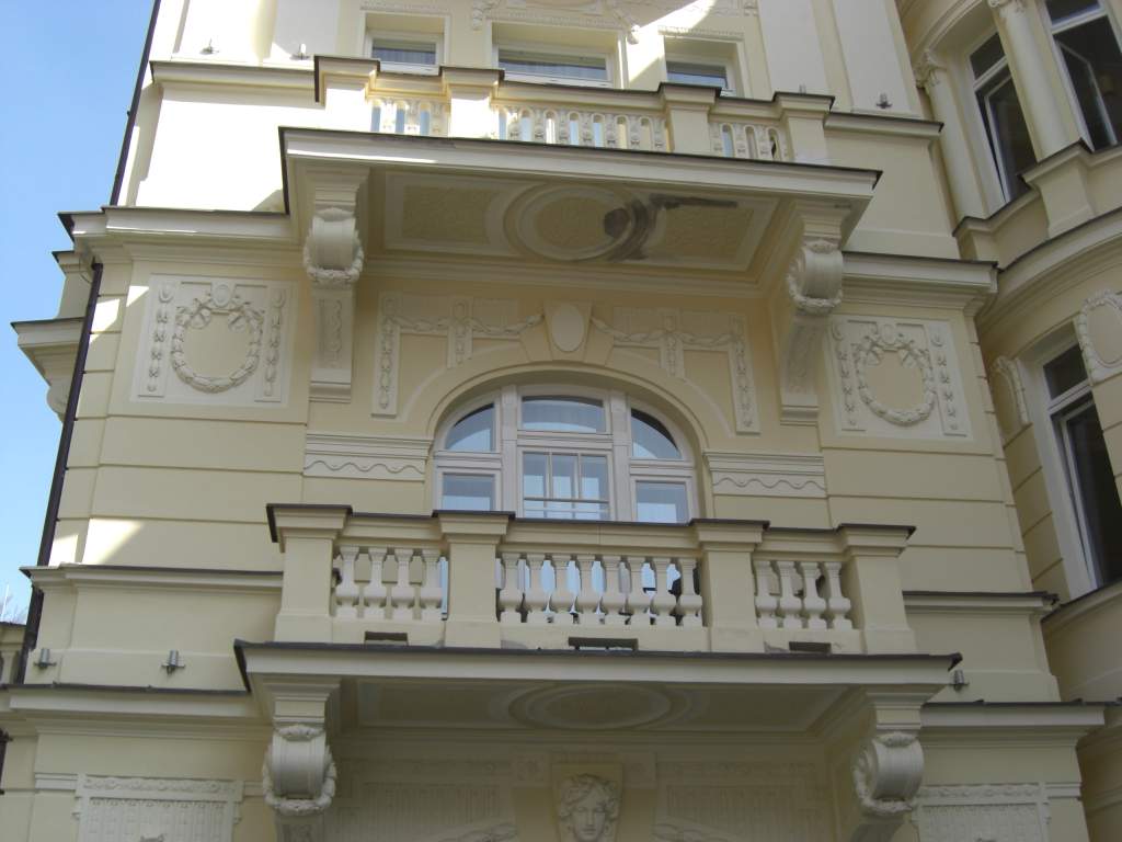 wunderschöne Hausdetails in Marienbild, Tschechien.