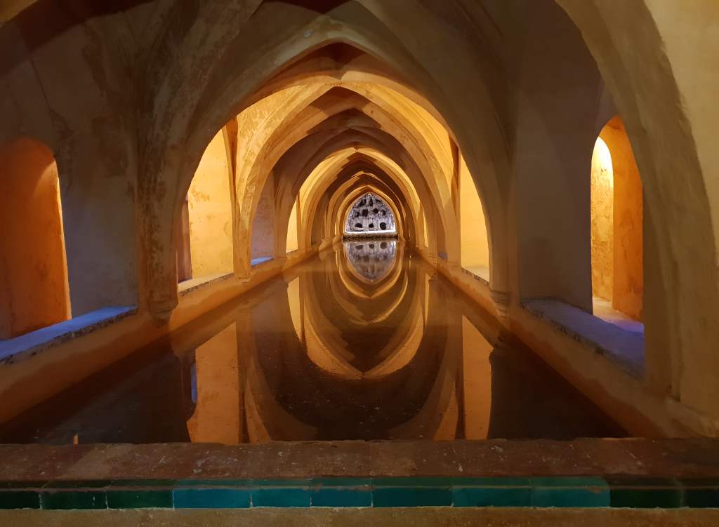 Bad der Maria de Padilla im königlichen Alcázar von Sevilla