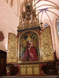 Fotoparade: Madonna im Rosenhag in der Dominikanerkirche in Colmar