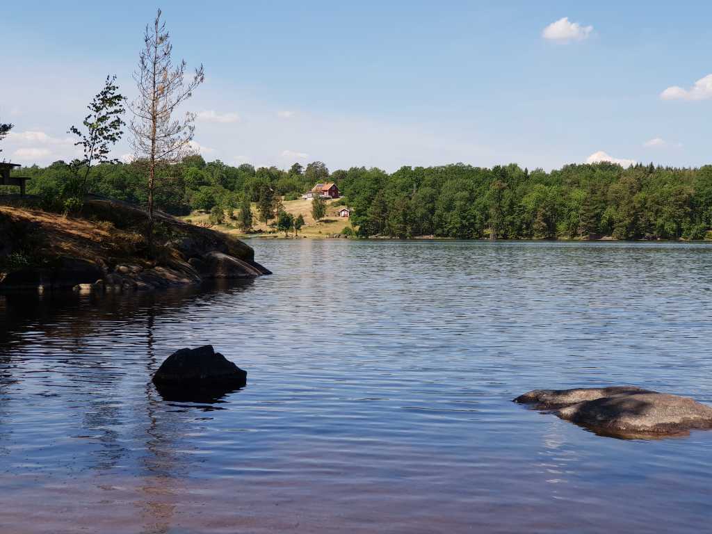 Schwedische Idylle: So einsam geht es an vielen schwedischen Seen zu, selbst in der Hauptsaison.