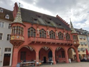 das alte Rathaus in Freiburg