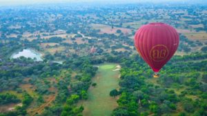 Ballonflug über Bagan in Myanmar
