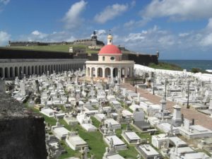 Cementerio Santa María Magdalena de Pazzi in San Juan, der Hauptstadt der Karibikinsel Puerto Rico