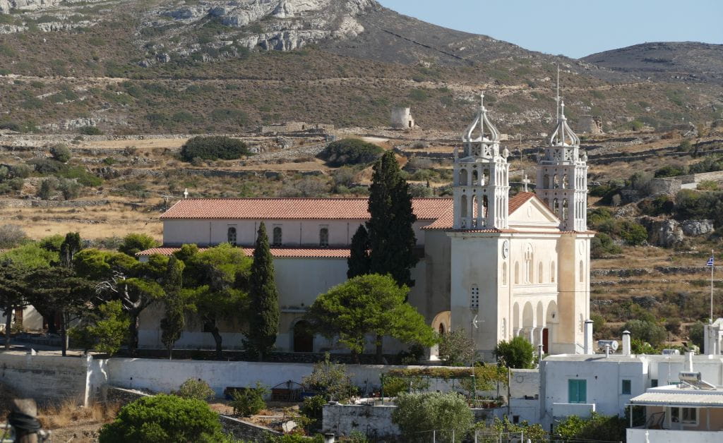 die Kirche in Lefkes auf Paros, Griechenland