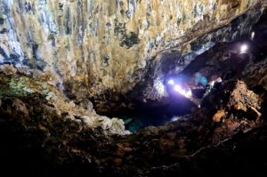 die Höhle Algar do Carvão auf der Azoreninsel Terceira