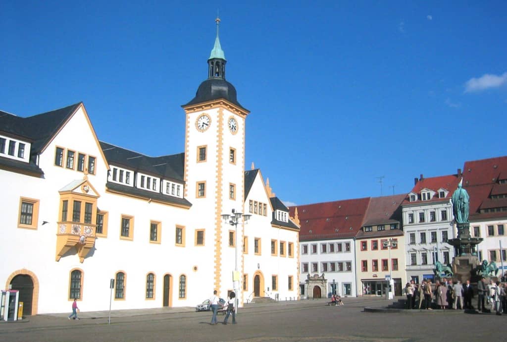 Der Obermarkt mit dem Rathaus ist die gute Stube der Silberstadt Freiberg.