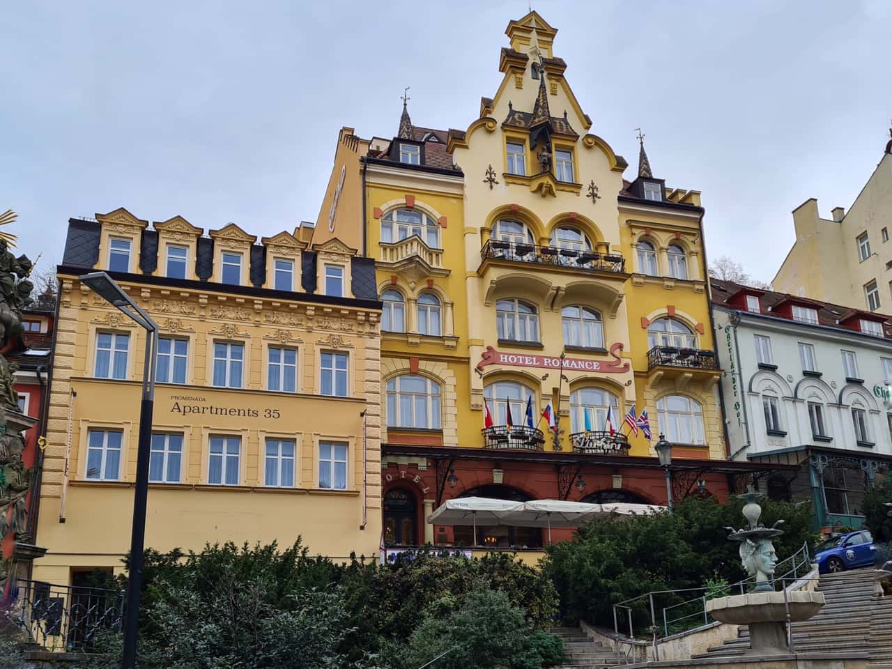Häuserzeile im tschechischen Heilbad Karlsbad