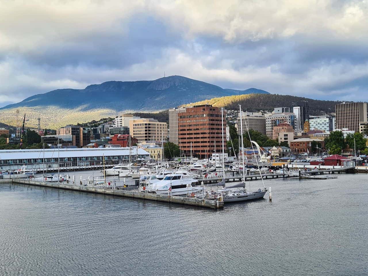 Der Hafen von Hobart, der Hauptstadt Tasmaniens