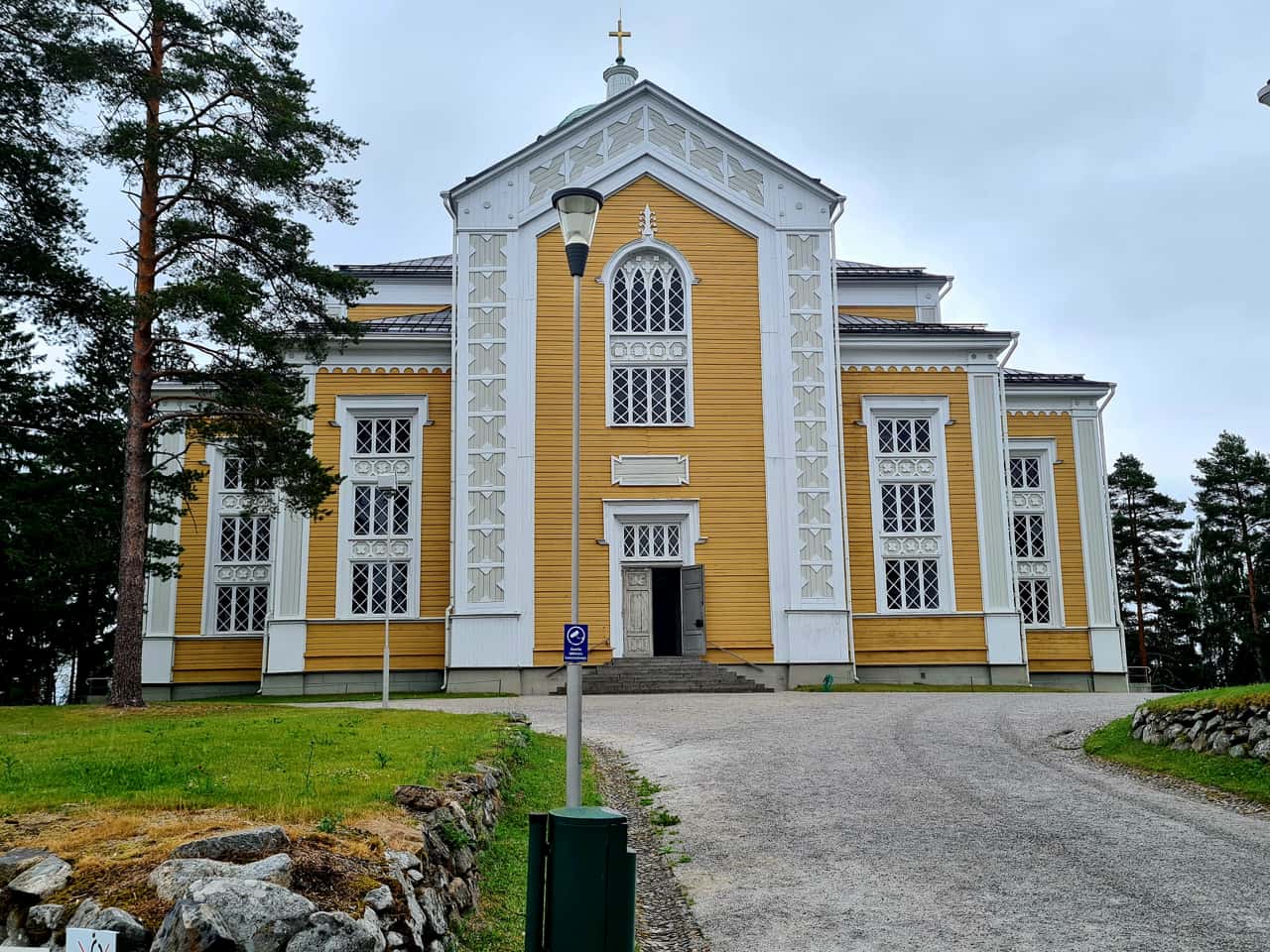 Die Kirche von Kerimäki ist die größte christliche Holzkirche der Welt. 