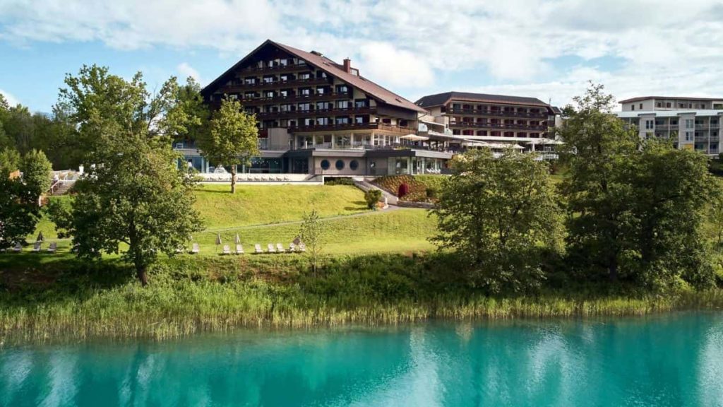 Das Hotel Karnerhof am Faaker See in Kärnten, Österreich