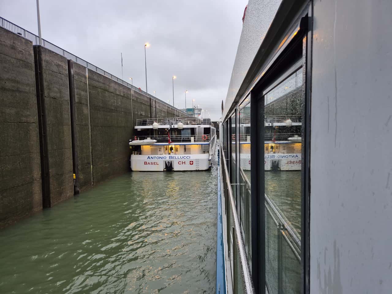 Schleuse am Oberrhein