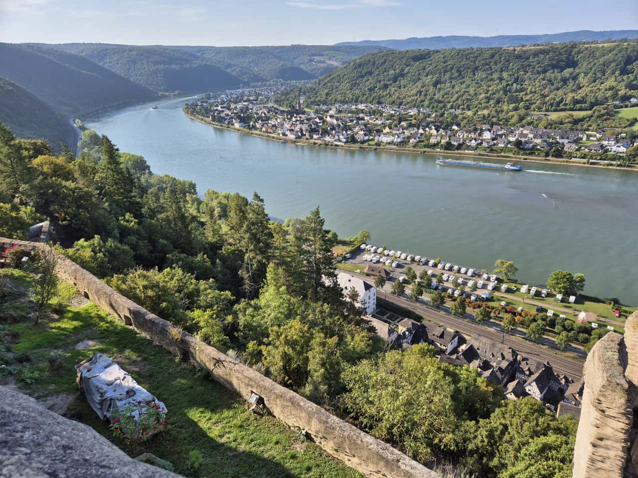 Die Aussicht von der Marksburg auf Spay