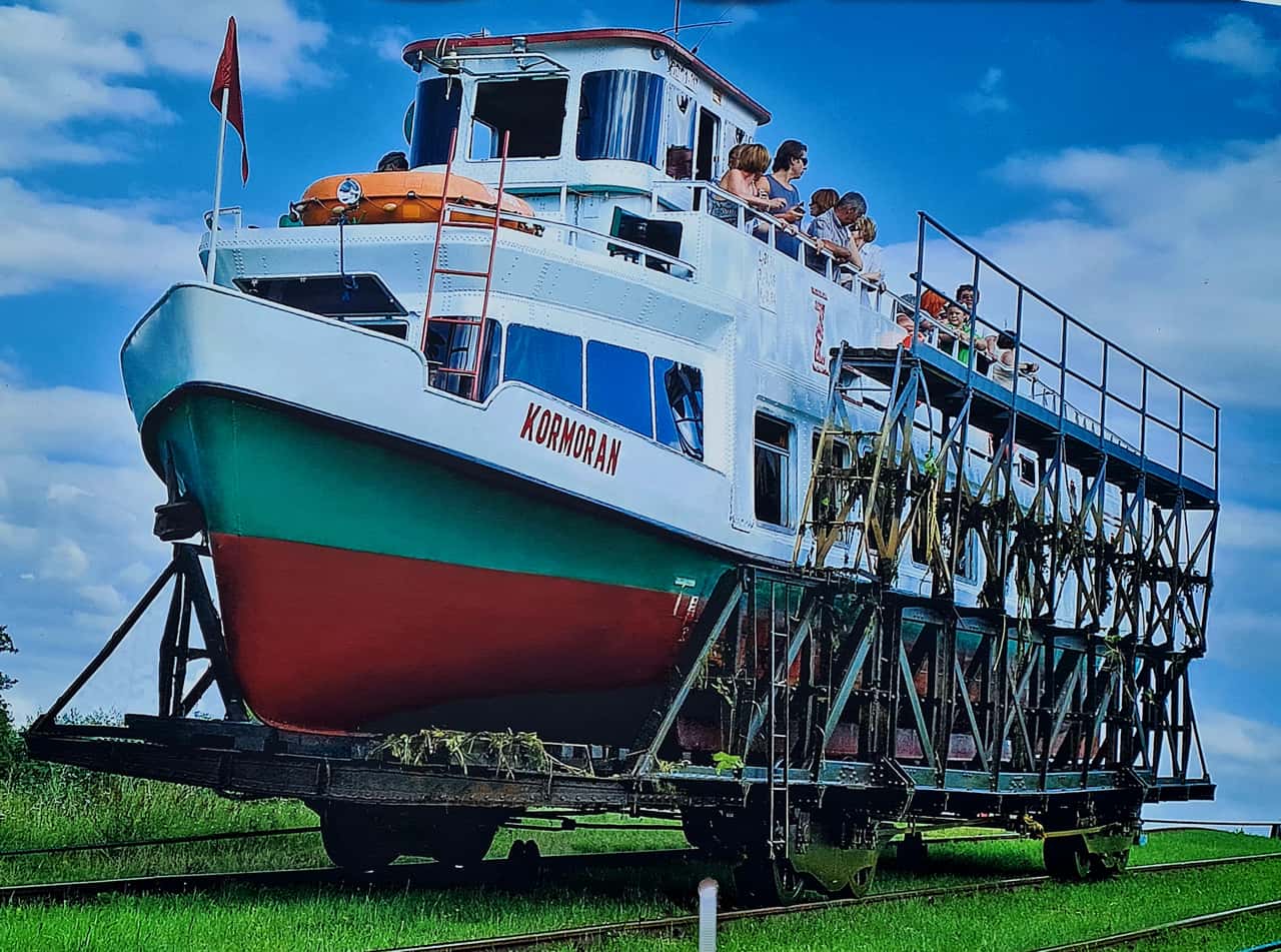 Plakatwerbung für eine Ausflugsfahrt auf dem Oberländer Kanal