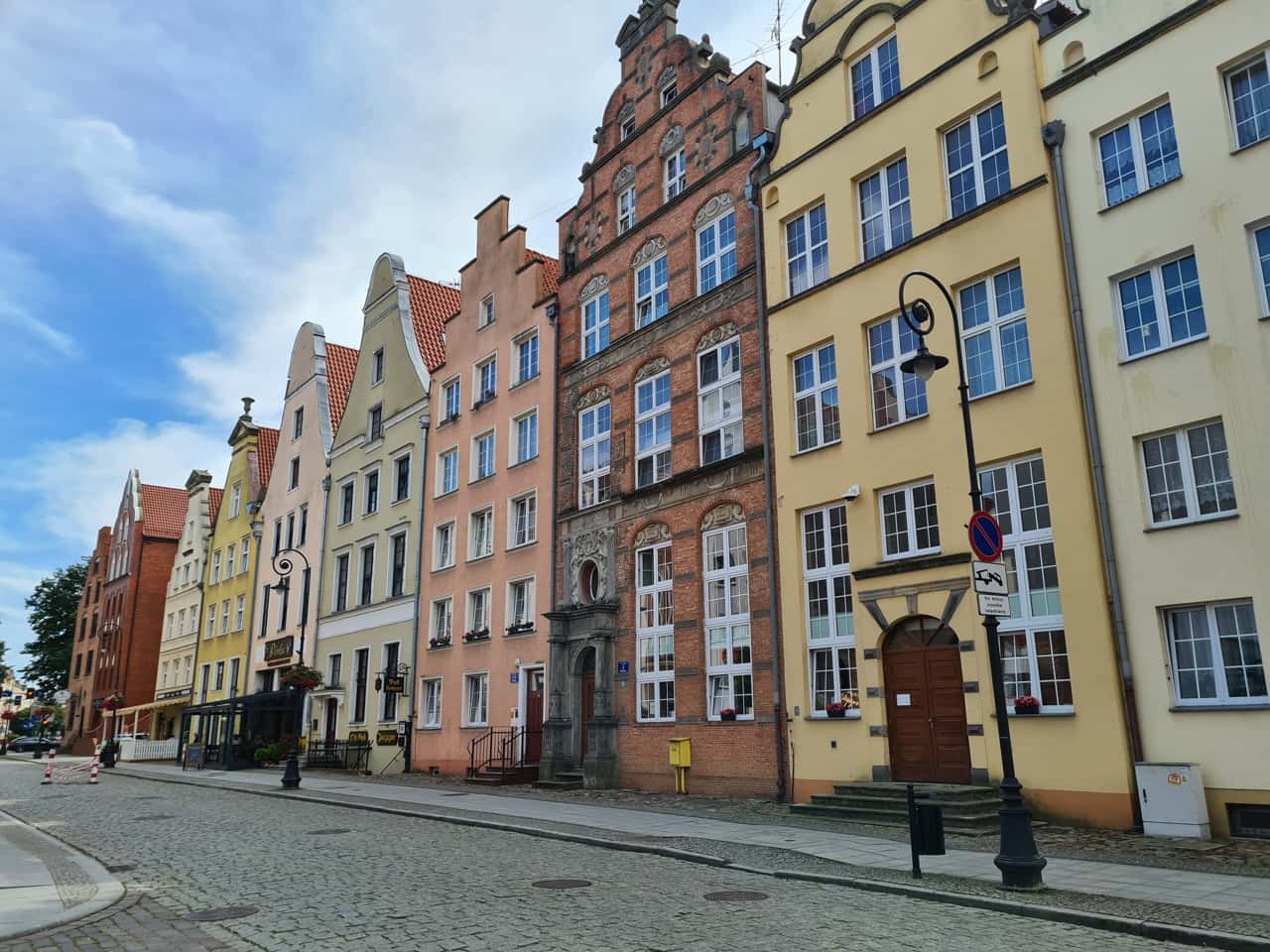 die Stadt Elblag am Oberländer Kanal im Nordwesten von Polen