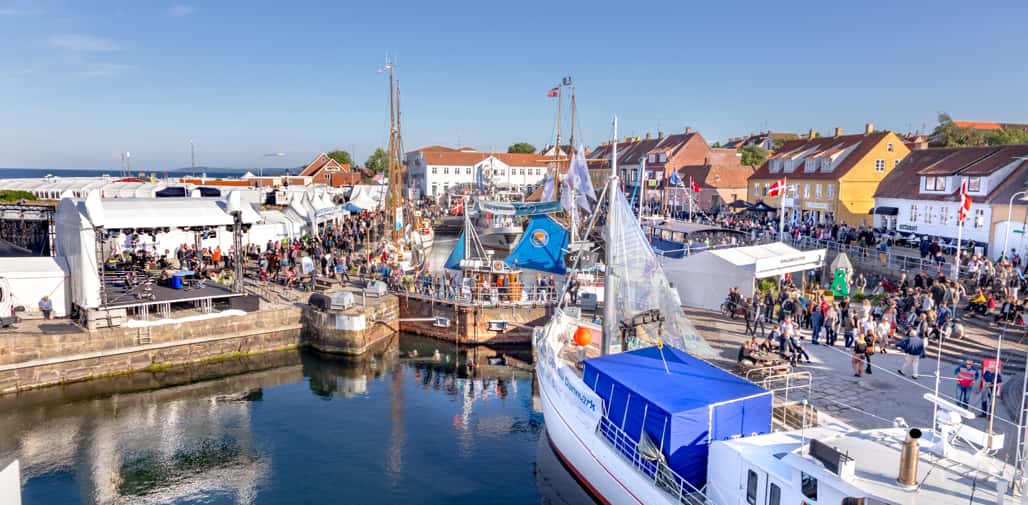 Der Hafen von Allinge auf der Insel Bornholm, Dänemark